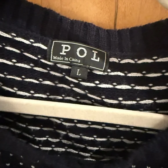 POL Anthropologie Navy and White Reindeer Christmas Sweater - Picture 2 of 6